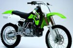 Kawasaki KMX200: Moto Versátil y Resistente, Ideal para Ciudad y Aventuras Off-Road